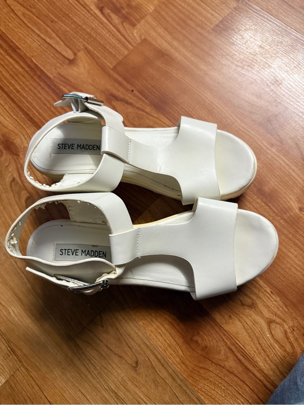 Steve Madden Cream Leather Wedge Sandals